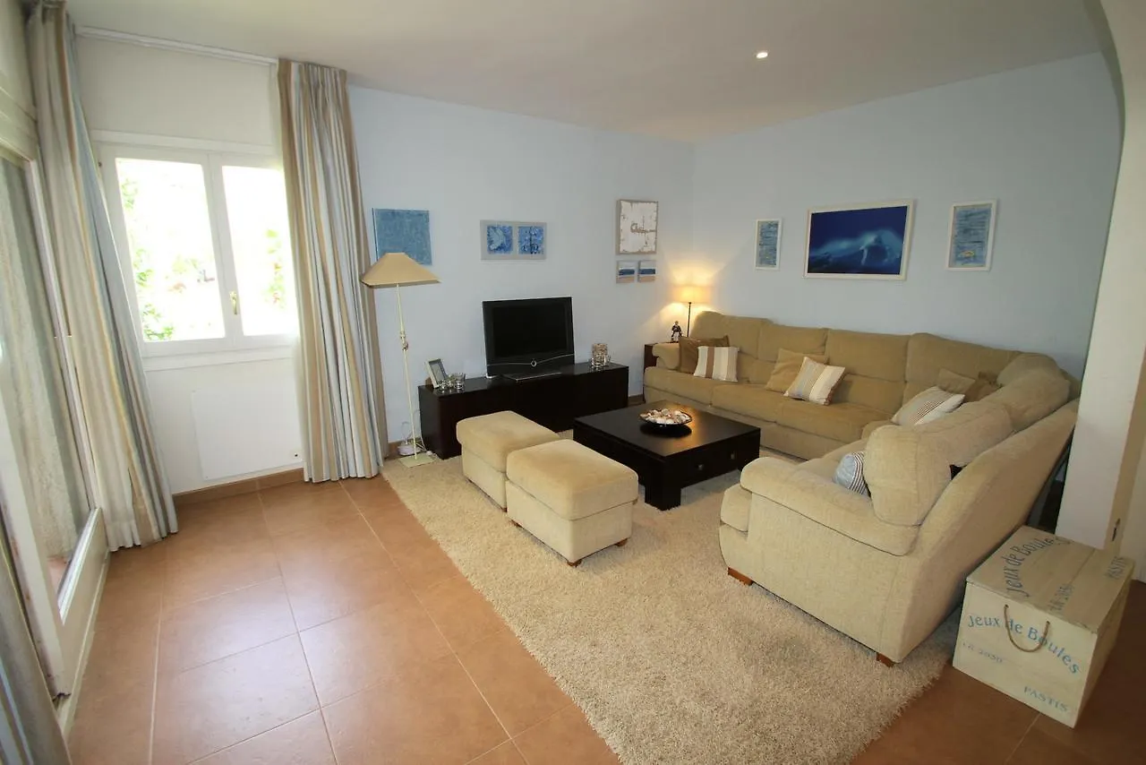 Arenda Pino Alto Holiday Home Martin 18 Miami Playa Spain